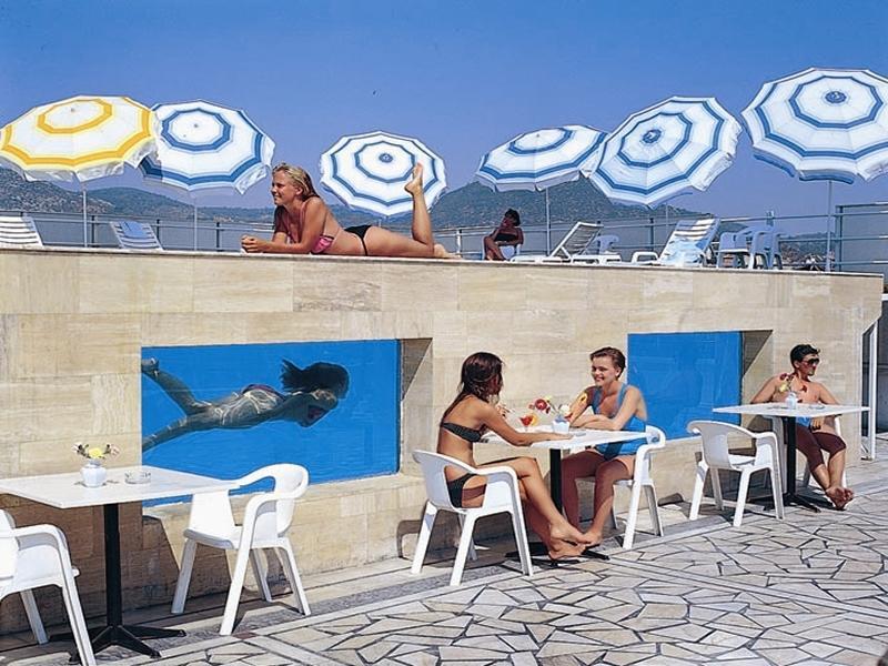 Surtel Hotel Kusadası Exterior foto