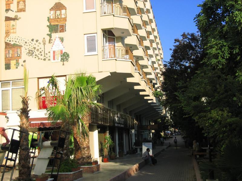 Surtel Hotel Kusadası Exterior foto