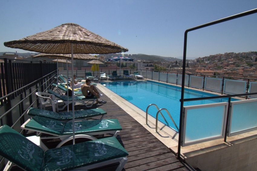 Surtel Hotel Kusadası Exterior foto