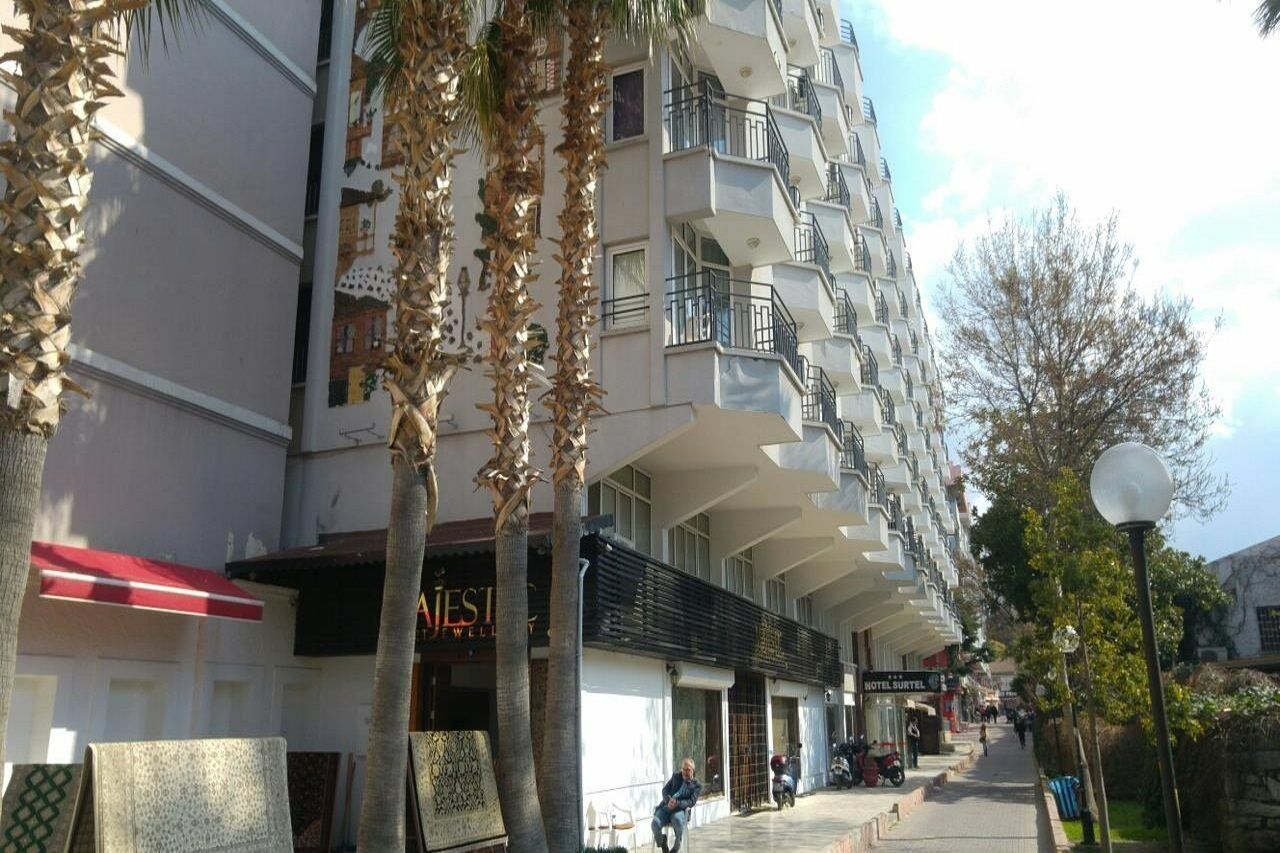 Surtel Hotel Kusadası Exterior foto